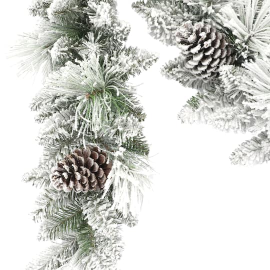 9ft. Berkshire Spruce Garland